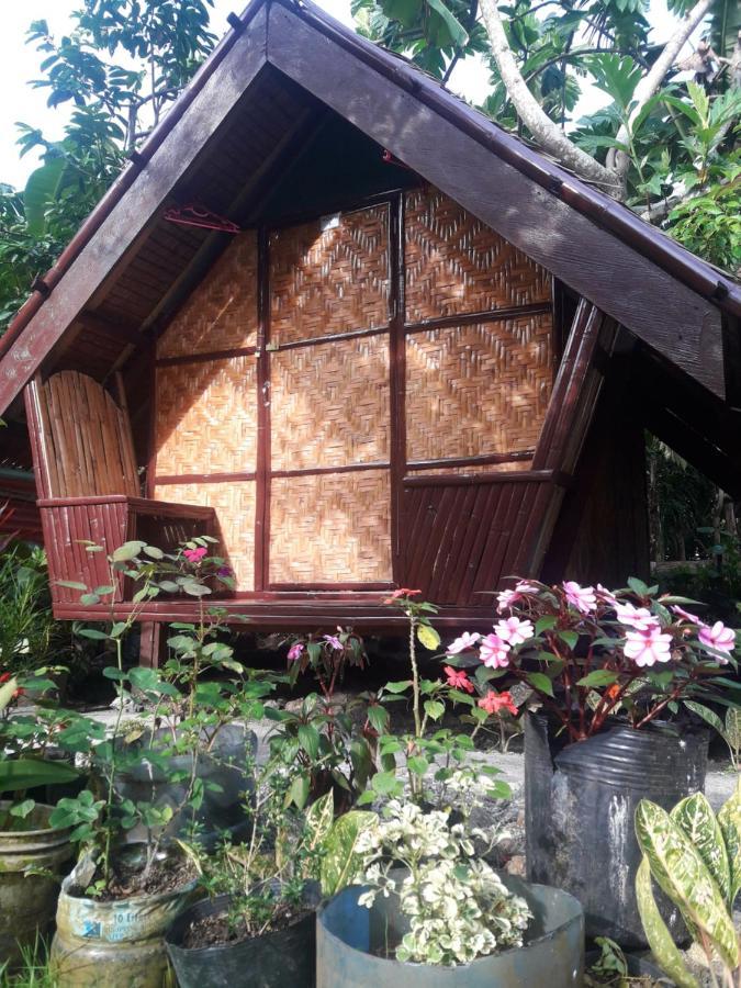 Lhoyjean Garden Hostel Batuan 외부 사진