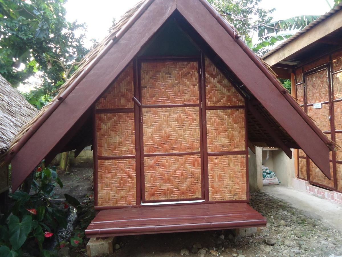Lhoyjean Garden Hostel Batuan 외부 사진