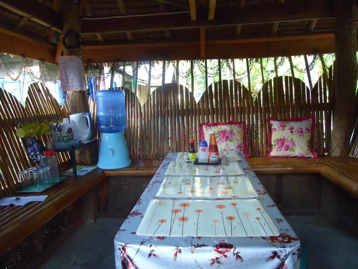 Lhoyjean Garden Hostel Batuan 외부 사진