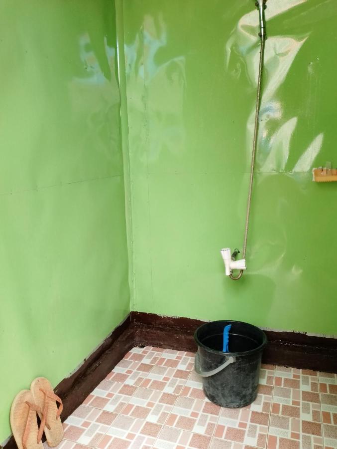 Lhoyjean Garden Hostel Batuan 외부 사진