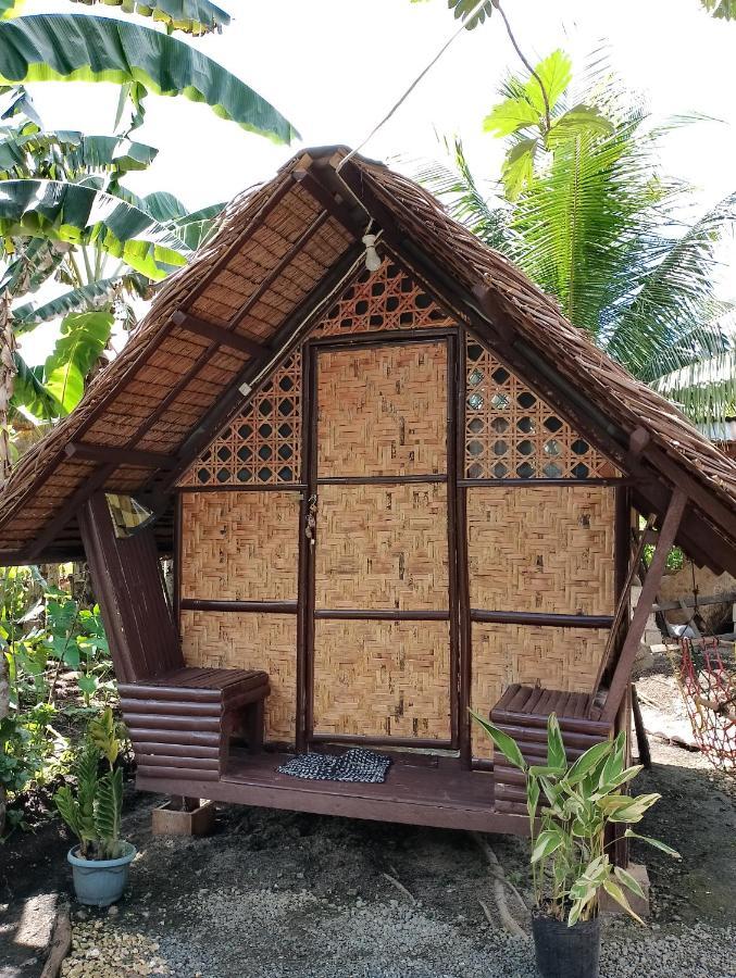 Lhoyjean Garden Hostel Batuan 외부 사진