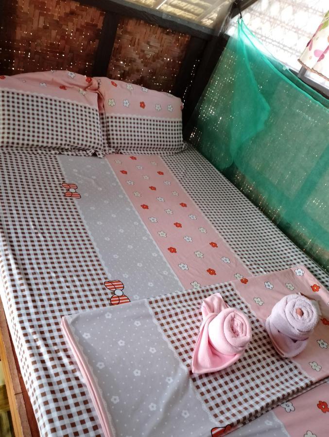 Lhoyjean Garden Hostel Batuan 외부 사진