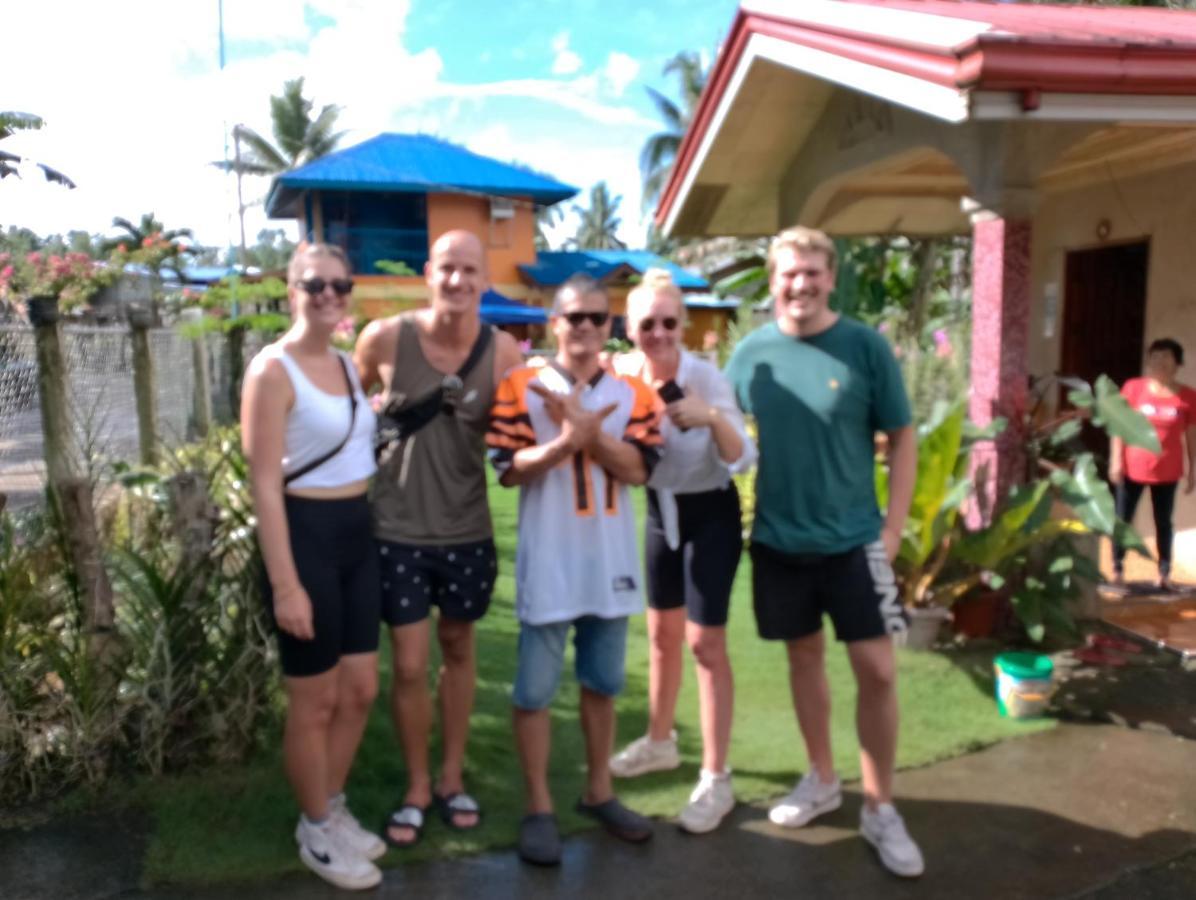 Lhoyjean Garden Hostel Batuan 외부 사진