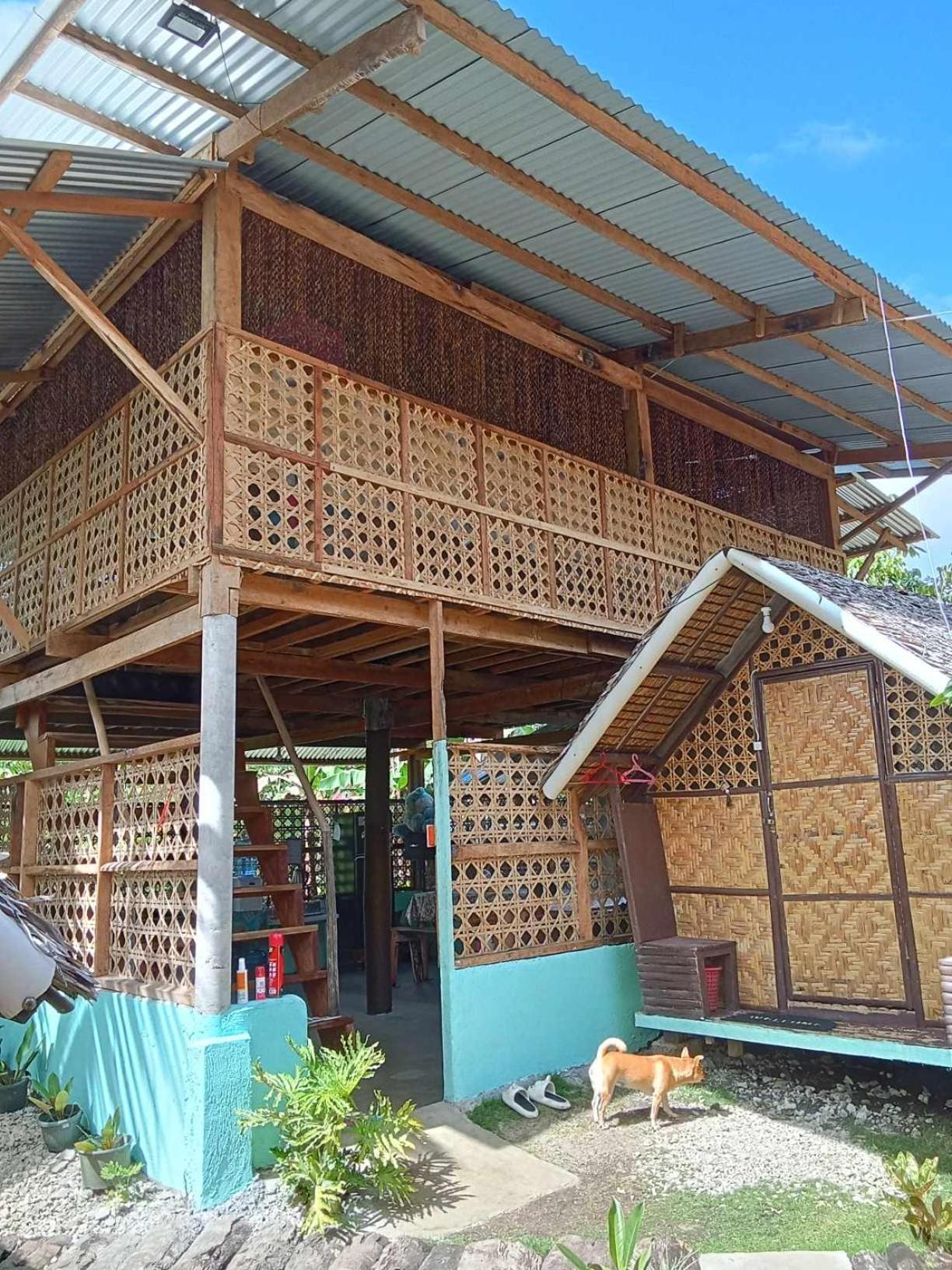 Lhoyjean Garden Hostel Batuan 외부 사진